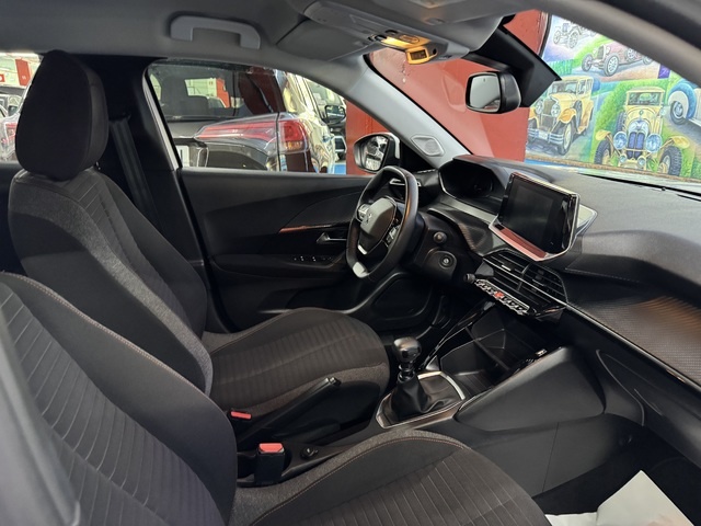 Peugeot2008 BlueHDi 110 S&S Active Pack 81 kW (110 CV) Vehículo usado en Barcelona - 7