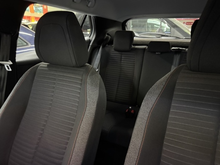 Peugeot2008 BlueHDi 110 S&S Active Pack 81 kW (110 CV) Vehículo usado en Barcelona - 31 Peugeot2008 BlueHDi 110 S&S Active Pack 81 kW (110 CV) Vehículo usado en Barcelona - 31