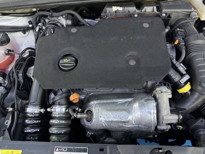 Peugeot2008 BlueHDi 110 S&S Active Pack 81 kW (110 CV) Vehículo usado en Barcelona - 32 Peugeot2008 BlueHDi 110 S&S Active Pack 81 kW (110 CV) Vehículo usado en Barcelona - 32