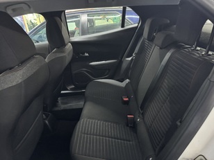 Peugeot 2008 BlueHDi 110 S&S Active Pack 81 kW (110 CV) Peugeot 2008 BlueHDi 110 S&S Active Pack 81 kW (110 CV)