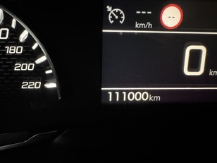 Peugeot 2008 BlueHDi 110 S&S Active Pack 81 kW (110 CV) Peugeot 2008 BlueHDi 110 S&S Active Pack 81 kW (110 CV)