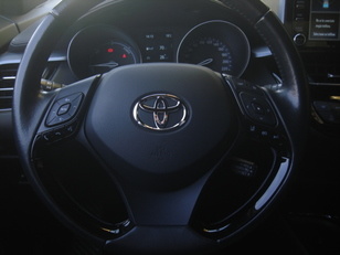 Toyota C-HR 1.8 125H Active 90 kW (122 CV)