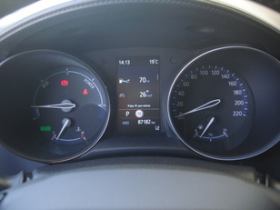 Toyota C-HR 1.8 125H Active 90 kW (122 CV) Toyota C-HR 1.8 125H Active 90 kW (122 CV)