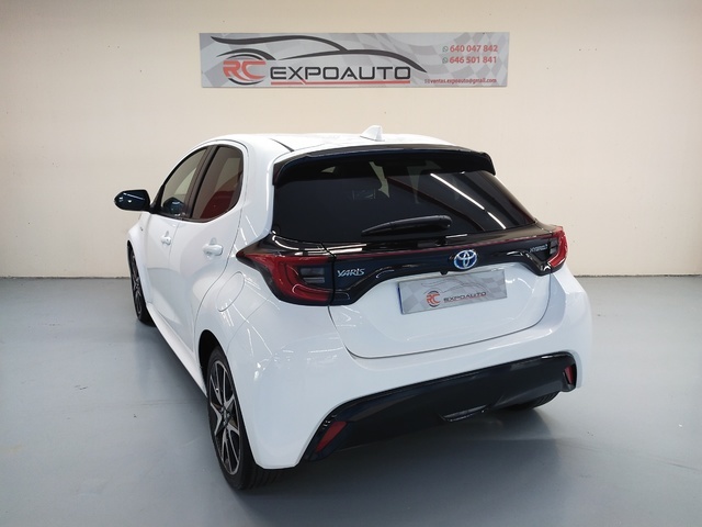 ToyotaYaris 1.5 120H Style Plus 85 kW (116 CV) Vehículo usado en Barcelona - 7