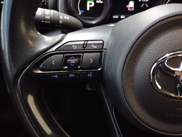 ToyotaYaris 1.5 120H Style Plus 85 kW (116 CV) Vehículo usado en Barcelona - 12