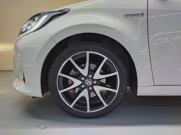 ToyotaYaris 1.5 120H Style Plus 85 kW (116 CV) Vehículo usado en Barcelona - 33 ToyotaYaris 1.5 120H Style Plus 85 kW (116 CV) Vehículo usado en Barcelona - 33