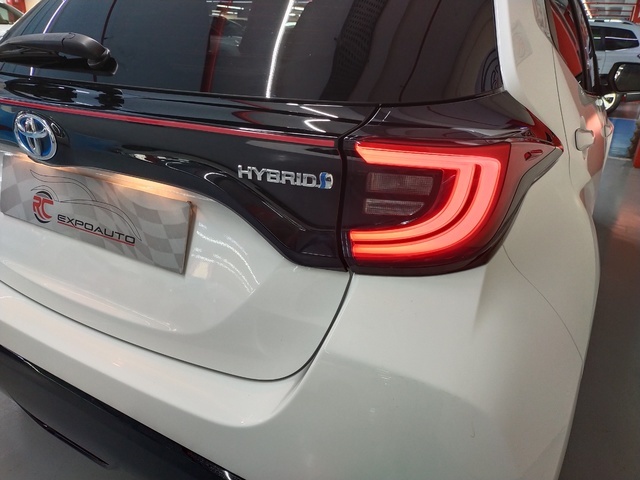ToyotaYaris 1.5 120H Style Plus 85 kW (116 CV) Vehículo usado en Barcelona - 34