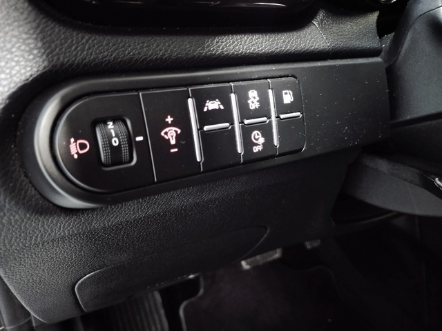 KiaXCeed 1.6 GDi PHEV eDrive 104 kW (141 CV) Vehículo usado en Barcelona - 15 KiaXCeed 1.6 GDi PHEV eDrive 104 kW (141 CV) Vehículo usado en Barcelona - 15