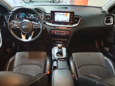 Kia XCeed 1.6 GDi PHEV eDrive 104 kW (141 CV) Kia XCeed 1.6 GDi PHEV eDrive 104 kW (141 CV)