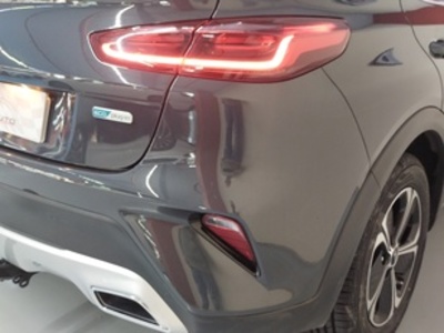 Kia XCeed 1.6 GDi PHEV eDrive 104 kW (141 CV) Kia XCeed 1.6 GDi PHEV eDrive 104 kW (141 CV)