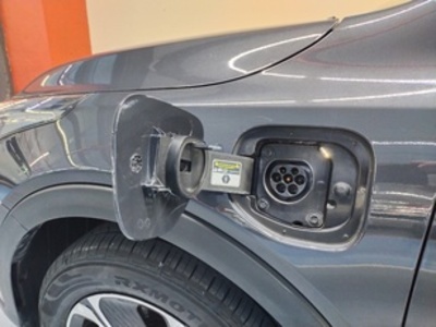 Kia XCeed 1.6 GDi PHEV eDrive 104 kW (141 CV) Kia XCeed 1.6 GDi PHEV eDrive 104 kW (141 CV)