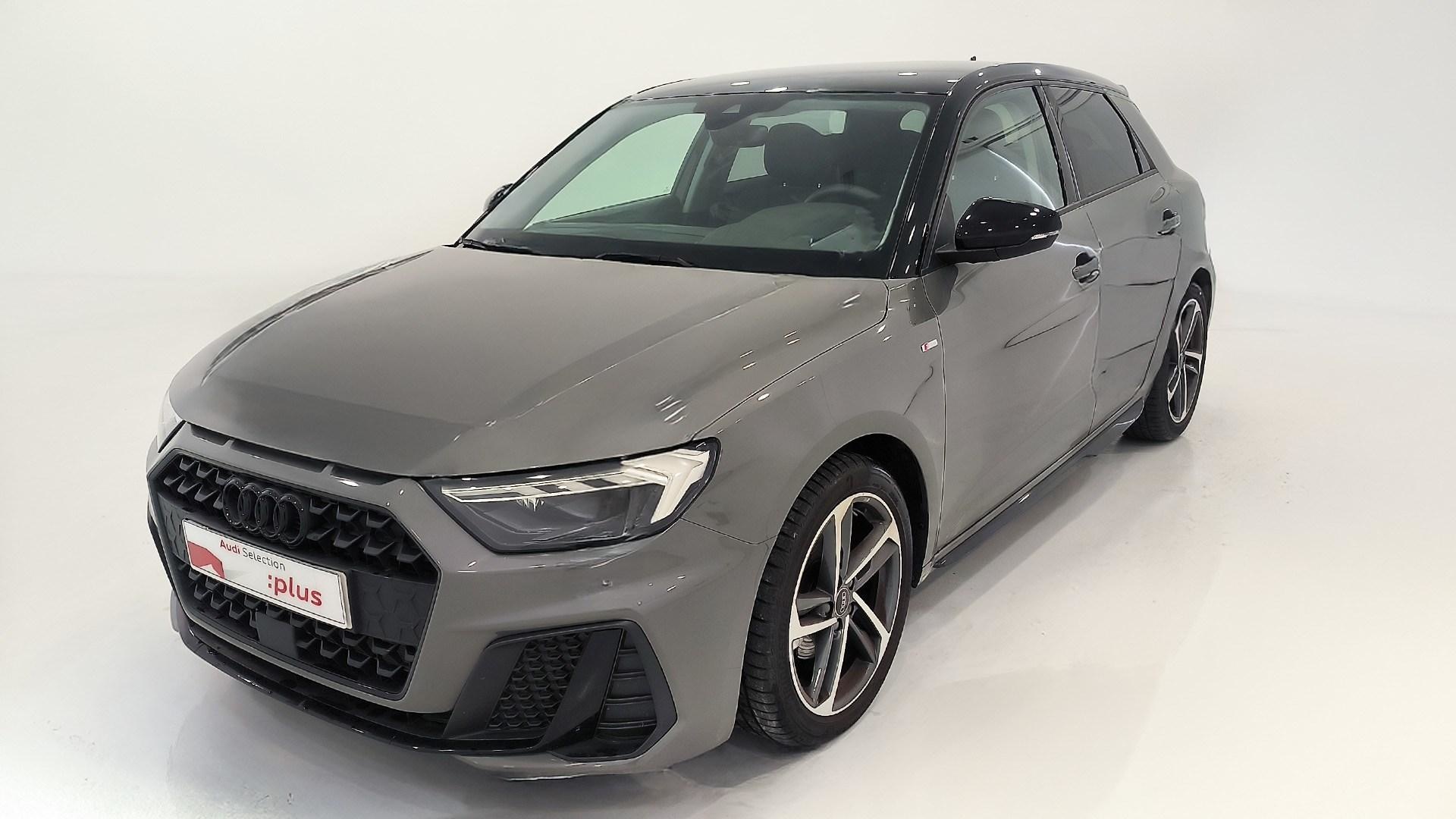Audi Adrenalin Black edition 30 TFSI 85 kW (116 CV) A1 Sportback 1