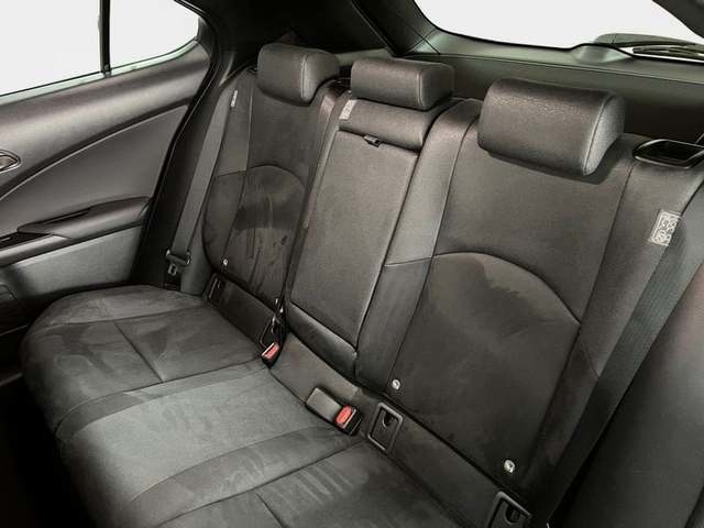 Lexus UX 250h Business 2WD 135 kW (184 CV) Vehículo usado en Madrid - 9