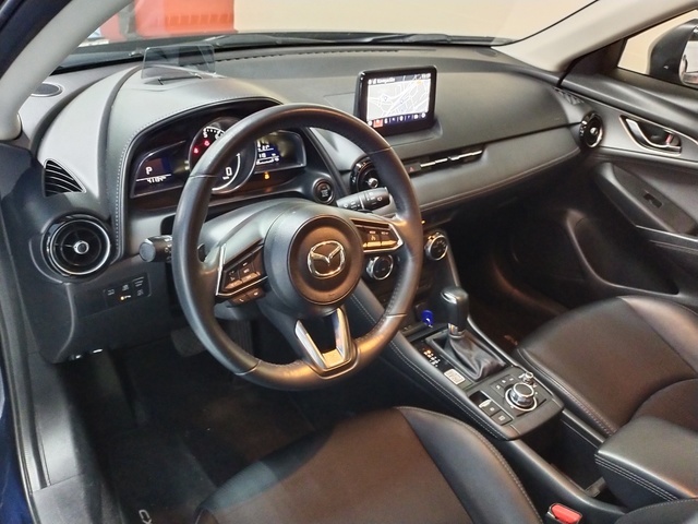 MazdaCX-3 2.0 Skyactiv-G Zenith White Cruise 2WD AT 89 kW (121 CV) Vehículo usado en Barcelona - 9 MazdaCX-3 2.0 Skyactiv-G Zenith White Cruise 2WD AT 89 kW (121 CV) Vehículo usado en Barcelona - 9