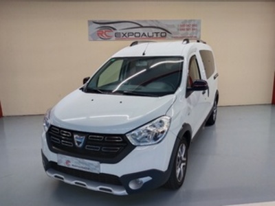 Dacia Dokker Stepway Essential Blue dCi 70 kW (95 CV) Dacia Dokker Stepway Essential Blue dCi 70 kW (95 CV)