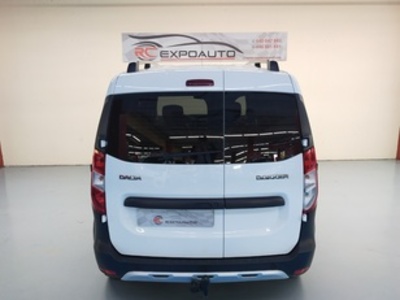 Dacia Dokker Stepway Essential Blue dCi 70 kW (95 CV) Dacia Dokker Stepway Essential Blue dCi 70 kW (95 CV)