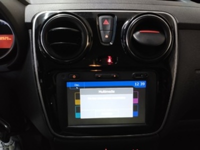 Dacia Dokker Stepway Essential Blue dCi 70 kW (95 CV) Dacia Dokker Stepway Essential Blue dCi 70 kW (95 CV)