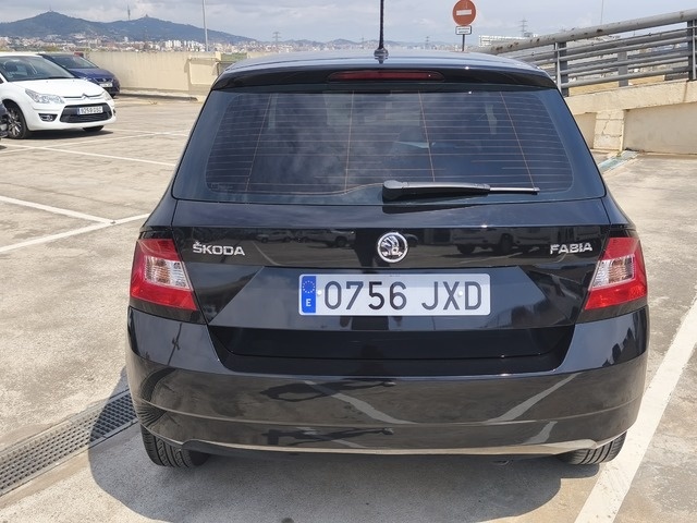SkodaFabia Combi 1.2 TSI Ambition 81 kW (110 CV) Vehículo usado en Barcelona - 8