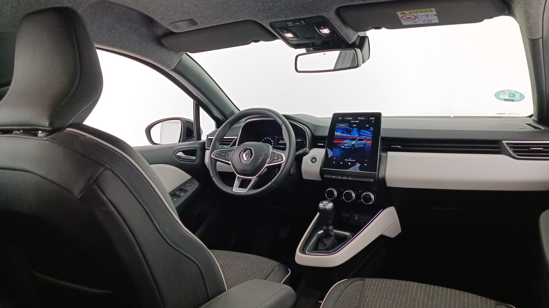 Renault Clio Techno TCe 103 kW (140 CV) - 16