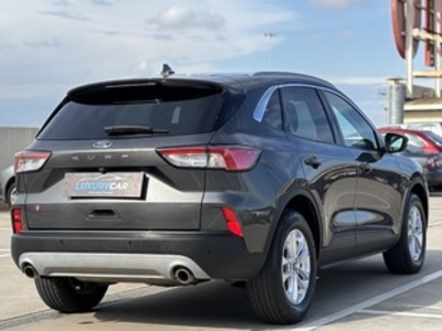 Ford Kuga 1.5 EcoBoost ST-Line X 4x2 110 kW (150 CV) Ford Kuga 1.5 EcoBoost ST-Line X 4x2 110 kW (150 CV)