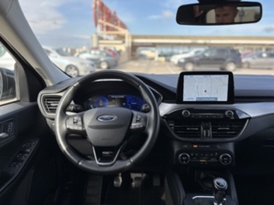 Ford Kuga 1.5 EcoBoost ST-Line X 4x2 110 kW (150 CV) Ford Kuga 1.5 EcoBoost ST-Line X 4x2 110 kW (150 CV)