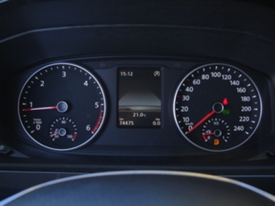 Volkswagen Multivan Premium Batalla Corta 2.0 TDI BMT 146 kW (198 CV) DSG Volkswagen Multivan Premium Batalla Corta 2.0 TDI BMT 146 kW (198 CV) DSG