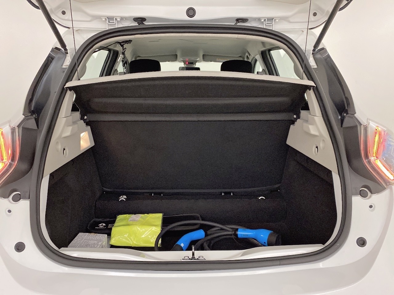 Renault Zoe Life 40 R90 68 kW (92 CV) - 6