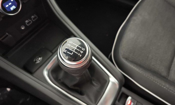 Renault Captur Techno TCe 66 kW (90 CV) - 24 Renault Captur Techno TCe 66 kW (90 CV) - 24