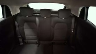 Renault Clio Intens TCe 66 kW (90 CV) Renault Clio Intens TCe 66 kW (90 CV)