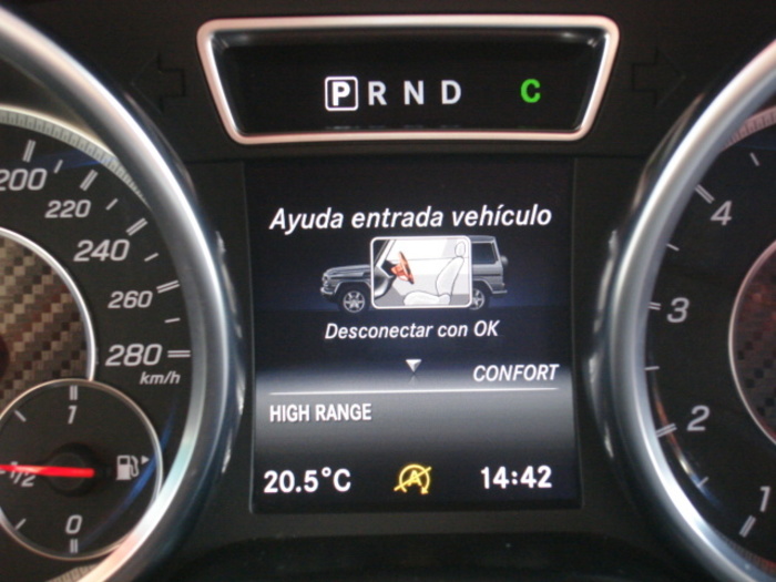 Mercedes-BenzClase G G 63 AMG 420 kW (571 CV) Vehículo usado en Barcelona - 27 Mercedes-BenzClase G G 63 AMG 420 kW (571 CV) Vehículo usado en Barcelona - 27