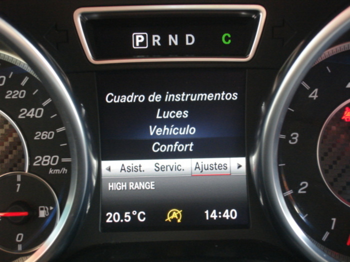 Mercedes-BenzClase G G 63 AMG 420 kW (571 CV) Vehículo usado en Barcelona - 33 Mercedes-BenzClase G G 63 AMG 420 kW (571 CV) Vehículo usado en Barcelona - 33