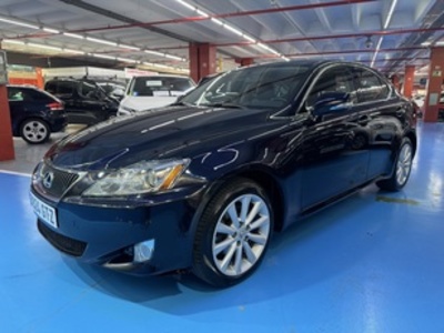 Lexus IS 220d Luxury Multimedia 130 kW (177 CV) Lexus IS 220d Luxury Multimedia 130 kW (177 CV)