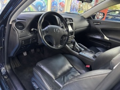 Lexus IS 220d Luxury Multimedia 130 kW (177 CV) Lexus IS 220d Luxury Multimedia 130 kW (177 CV)