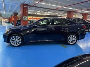 Lexus IS 220d Luxury Multimedia 130 kW (177 CV)