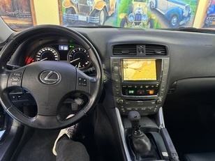 Lexus IS 220d Luxury Multimedia 130 kW (177 CV)