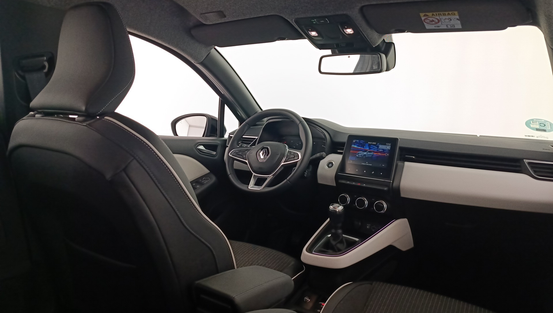 Renault Clio Techno TCe 103 kW (140 CV) - 16