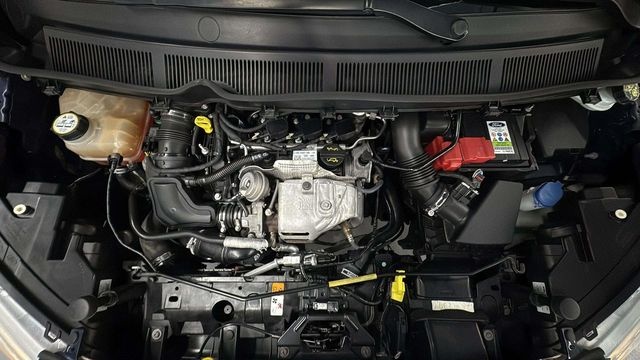 FordTourneo Courier 1.0 EcoBoost Trend 74 kW (100 CV) Vehículo usado en Barcelona - 16