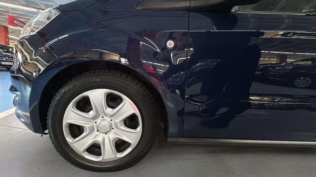 FordTourneo Courier 1.0 EcoBoost Trend 74 kW (100 CV) Vehículo usado en Barcelona - 17