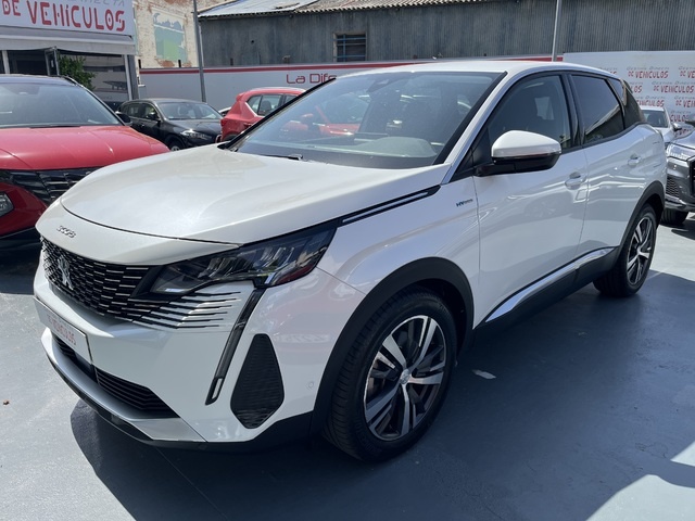 Peugeot3008 Hybrid 225 Allure e-EAT8 165 kW (225 CV)