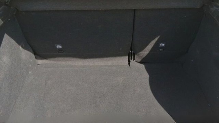 CitroenC3 PureTech 82 Live 60 kW (82 CV) Vehículo usado en Barcelona - 11 CitroenC3 PureTech 82 Live 60 kW (82 CV) Vehículo usado en Barcelona - 11