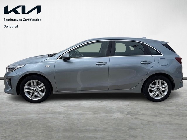 KiaCeed 1.6 MHEV iMT Drive 100 kW (136 CV) Vehículo usado en Barcelona - 3