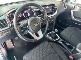 Kia Ceed 1.6 MHEV iMT Drive 100 kW (136 CV)