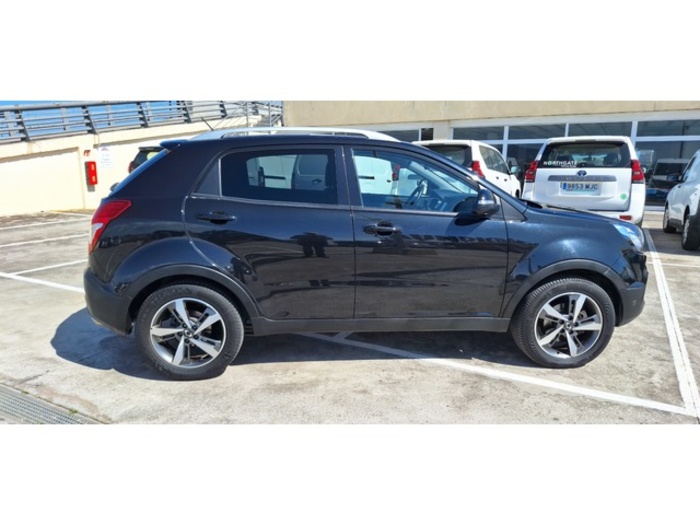 SsangyongKorando D22T Limited 4x2 Auto 131 kW (178 CV) Vehículo usado en Barcelona - 4 SsangyongKorando D22T Limited 4x2 Auto 131 kW (178 CV) Vehículo usado en Barcelona - 4