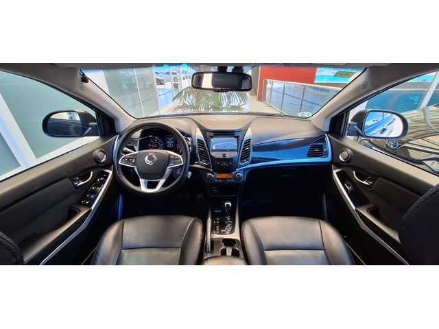 SsangyongKorando D22T Limited 4x2 Auto 131 kW (178 CV) Vehículo usado en Barcelona - 9