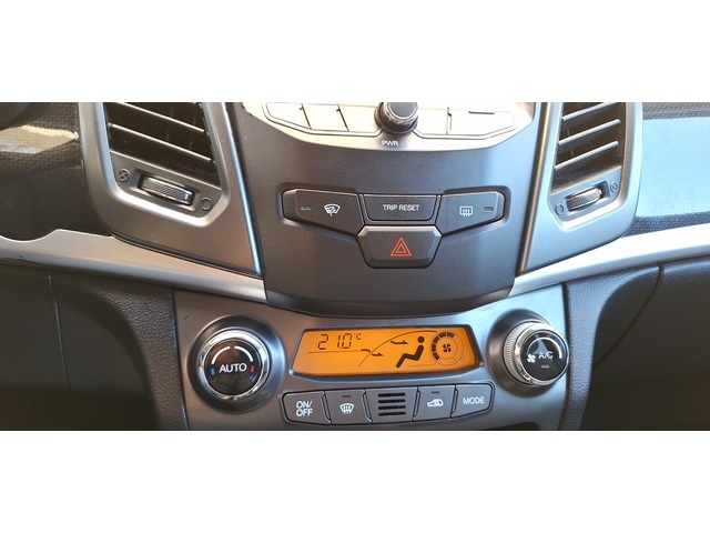 SsangyongKorando D22T Limited 4x2 Auto 131 kW (178 CV) Vehículo usado en Barcelona - 19