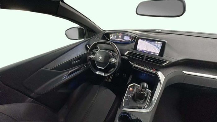 Peugeot3008 PureTech 130 S&S Active 96 kW (130 CV) Vehículo usado en Barcelona - 11 Peugeot3008 PureTech 130 S&S Active 96 kW (130 CV) Vehículo usado en Barcelona - 11