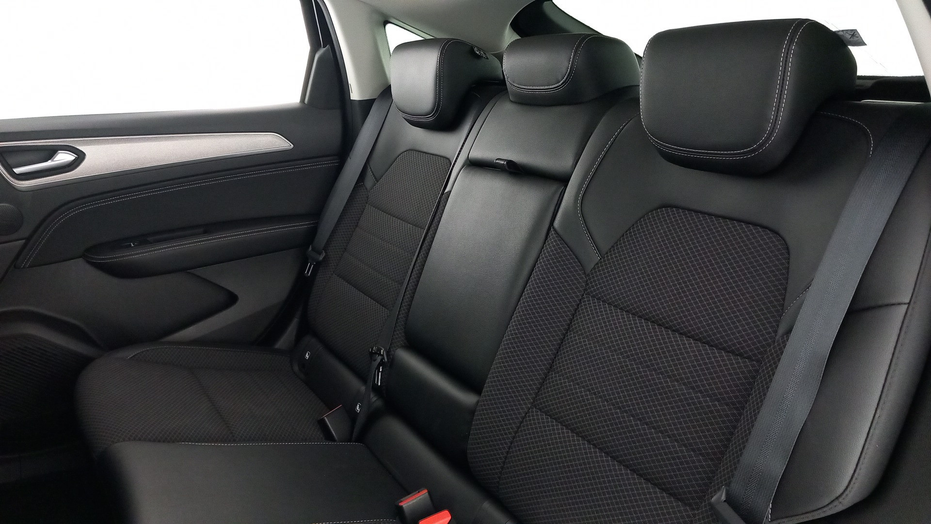 Renault Arkana Techno E-Tech full hybrid 145 EDC 107 kW (145 CV) - 13