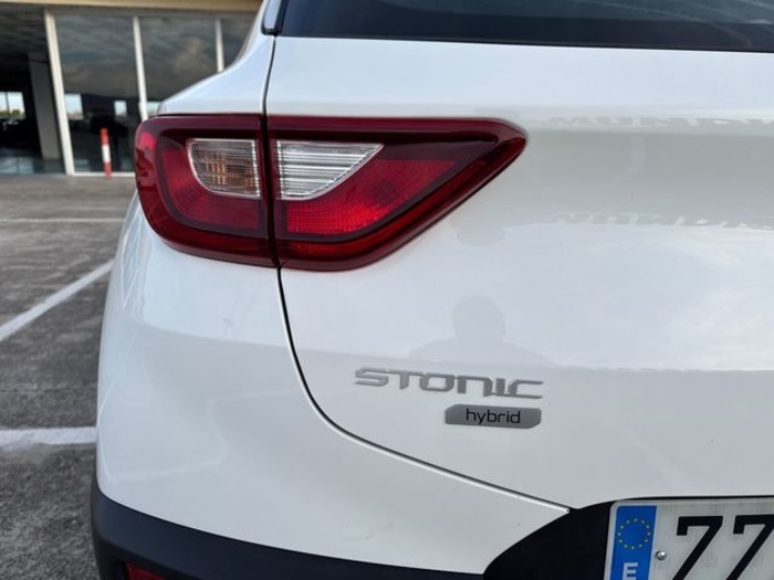 KiaStonic 1.0 T-GDi MHEV Drive 74 kW (100 CV) Vehículo usado en Barcelona - 25 KiaStonic 1.0 T-GDi MHEV Drive 74 kW (100 CV) Vehículo usado en Barcelona - 25