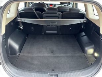 Kia Carens 1.6 GDi Concept 99 kW (135 CV) Kia Carens 1.6 GDi Concept 99 kW (135 CV)