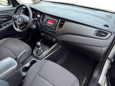 Kia Carens 1.6 GDi Concept 99 kW (135 CV) Kia Carens 1.6 GDi Concept 99 kW (135 CV)